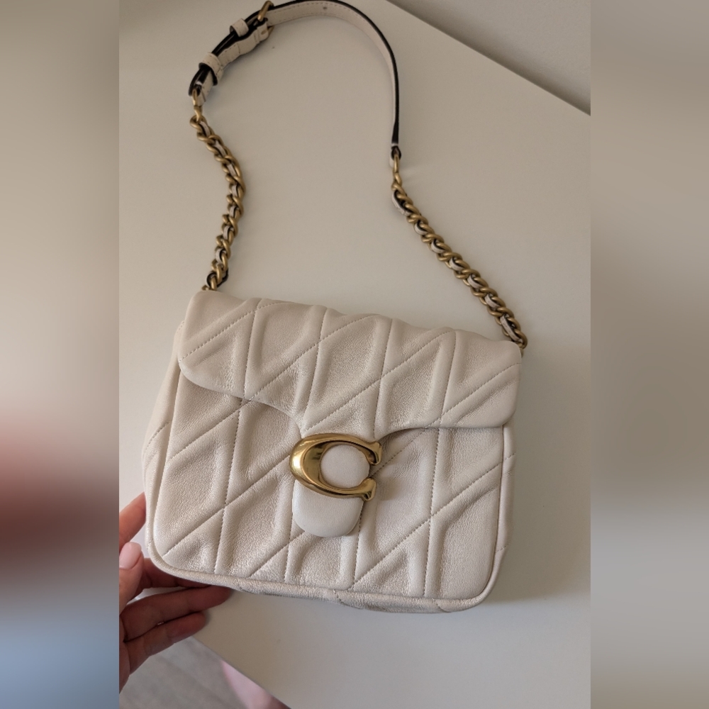 Times Square Tabby Shoulder Bag 17 With Quilting Coach White